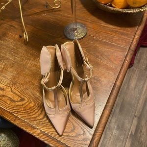 Dusty pink & Gold accent heels